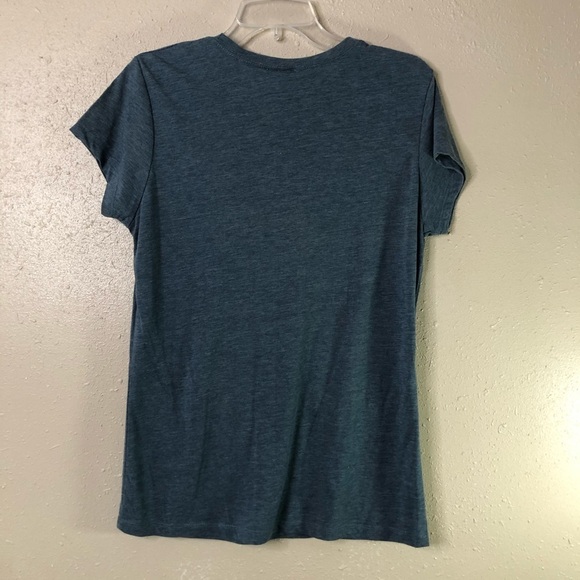 NWOT Independence Philadelphia PA LOVE Shirt XL - Picture 7 of 8